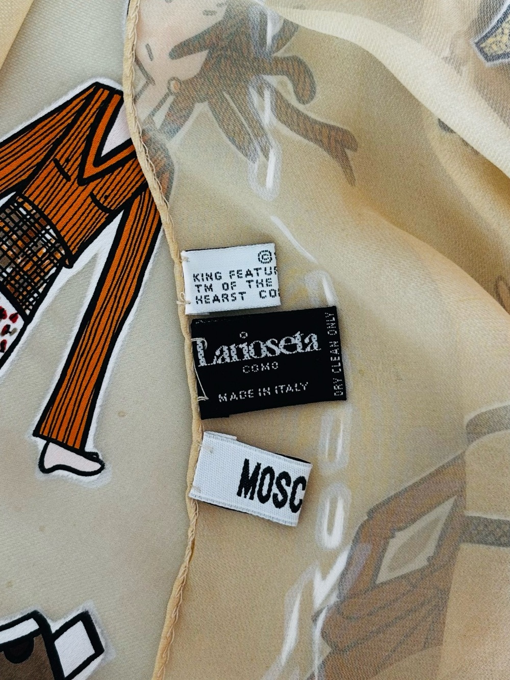 RARE Moschino Olive Oyl Wardobe Popeye Silk Scarf - Picture 5 of 5